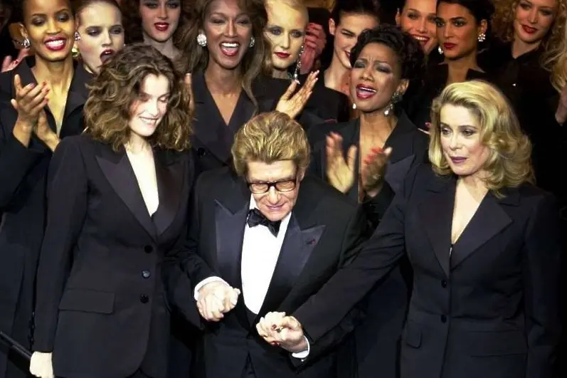 Ив Сен Лоран между триумфа, депресията и дрогата