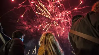 Големи празници - по 5 дни за Коледа и Нова година