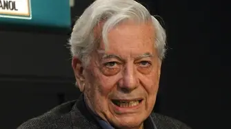 Марио Варгас Льоса: Искат да ни отнемат правото на критика