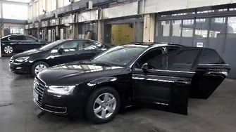 НСО за колата на Лозан Панов: Два болта са липсвали, другите три са разхлабени