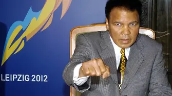 Почина най-великият боксьор Мохамед Али