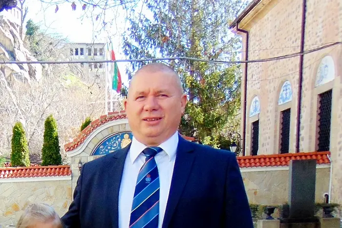 Напълно оправдаха ген. Шивиков по 