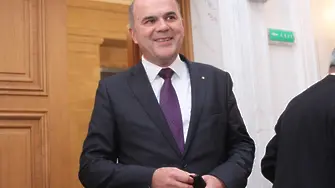 700 000 души имат работа, но гладуват