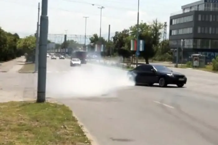 От 60 незаконни гонки 47 са в София