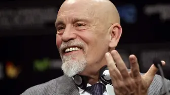 Джон Малкович ще е Поаро в „Азбучни убийства“