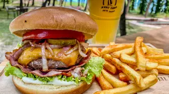 Как бургер на “Ферари” се оказа сърцето на нов бизнес