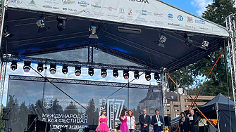 Радев: Определени кръгове нагнетяват лъжи и напрежение срещу служебния кабинет