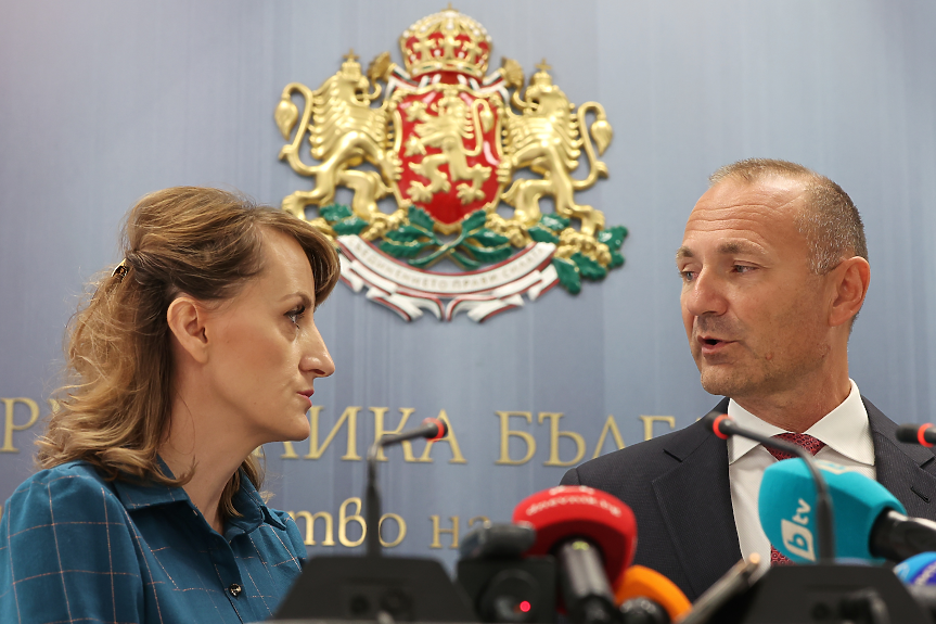 Христов: Заради тецове - системни замърсители, може да внасяме ток