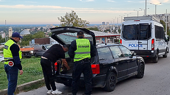 Полицията предизборно