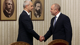 Президентът отряза