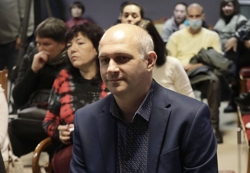 Директорът на Народния: Не мога да съм маша за лустрация. Морфов иска свой театър