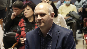 Директорът на Народния: Не мога да съм маша за лустрация. Морфов иска свой театър