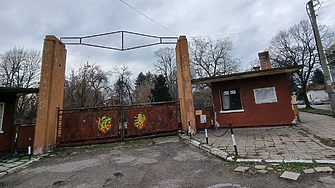 Задължителната казарма - първият сблъсък на човешкото същество с дъното