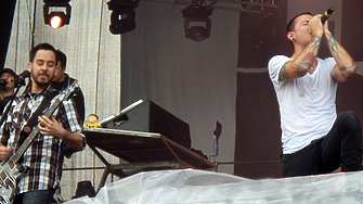 Linkin Park отново отвори съкровищницата с помитащи парчета