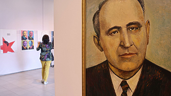 Табела на всяка институция ще обявява комунистическия режим за престъпен