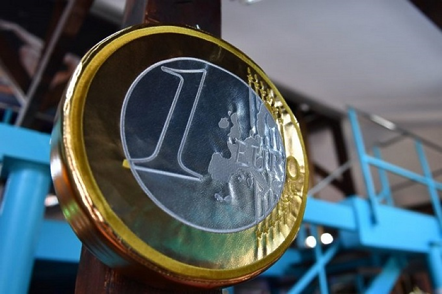 Еврогрупата ни похвали за напредъка към еврото