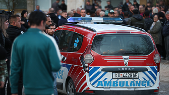 Почина шофьор на линейка от Кочани, извозвал до сутринта пострадали