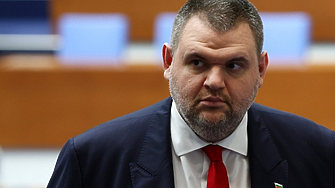 Делян Пеевски вече е против изпращането на помощ за Украйна