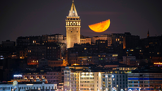 37 души задържани в Турция заради 