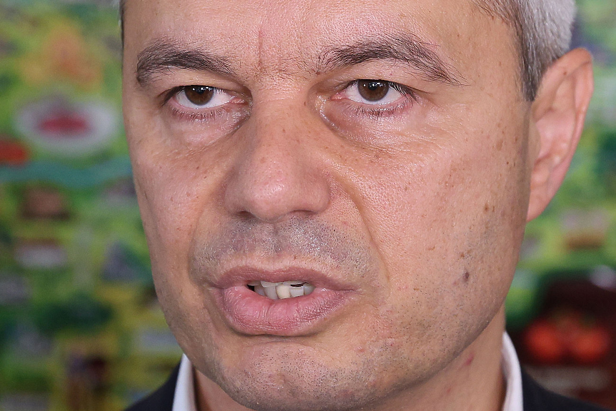 Заплахи за насилие и политическа разправа: ДБ сезира Сарафов заради Костадинов