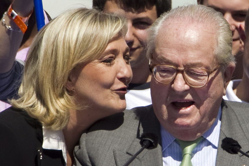 Семейният бизнес на Льо Пен