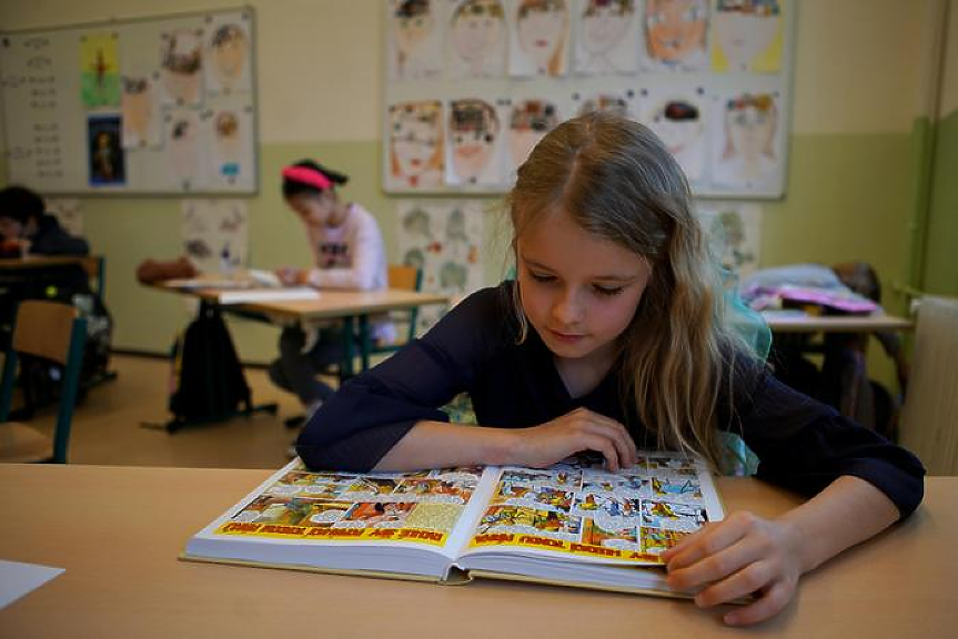 60 организации и частни лица срещу идеите за отпадане на родителската извинителна бележка