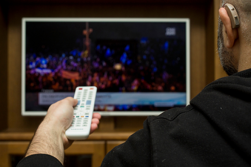 Час пред екрана вечер увеличава с 63% риска от безсъние