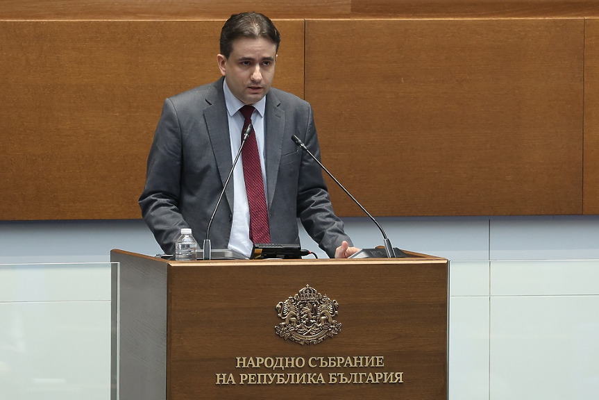 Официално: прокуратурата повдигна обвинение на Божидар Божанов