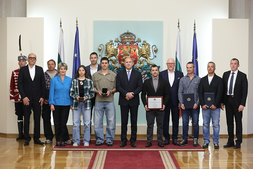 Насред съдебния спор с Костадинова, Весела Лечева при президента за награждаване