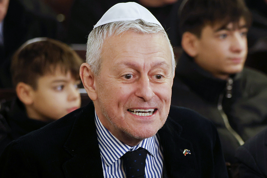 Костадинов отново порицан от КЗД за реч на омразата срещу Паси и евреите