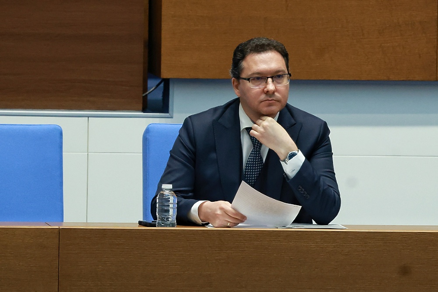 Митов пратил на прокуратурата казуса с полицаите, заловили контрабандни цигари въпреки началниците си