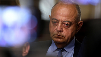 ДСБ поиска вътрешни избори за дясната номинация за президент