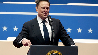 Мъск продължава да харчи за политика - въпреки загубата в Уисконсин