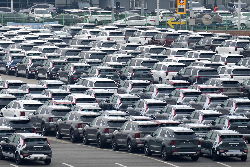 Хазната обяви колите за стоки с висок риск. Вносителите ще вдигат цените