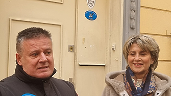 Весела Лечева влезе в БОК, оставиха я да чака в библиотеката