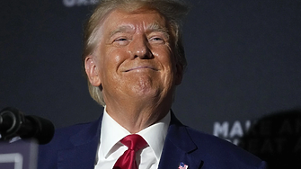 Тръмп отменя ограниченията за водата, за да „направи душовете на Америка отново велики“