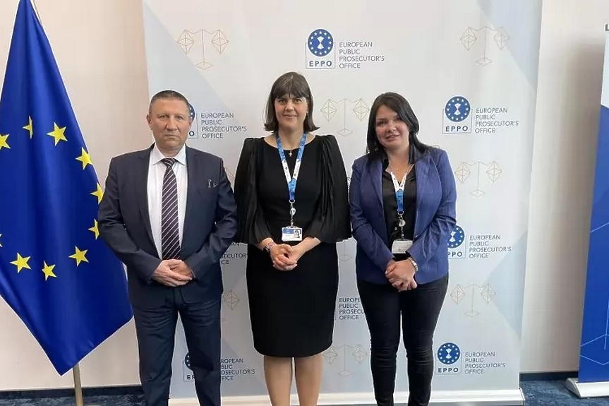 Божанов: Пеевски не може да звънне на Кьовеши, както на Сарафов и Гешев