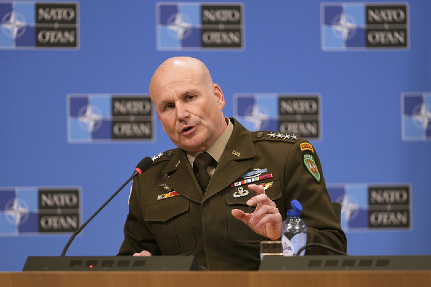 US генерал предупреждава за рискове, ако САЩ се откажат от командването на НАТО в Европа