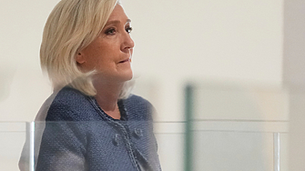 Льо Пен след присъдата: Продължавам борбата