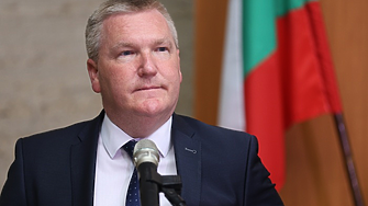 „Ще получите парите по ПВУ, като решите проблема със защитените свидетели“