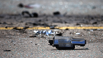 ДЕНЯТ В НЯКОЛКО РЕДА: Войната у нас е на пътя. В Украйна: мирът на Кремъл изглежда лъжлив