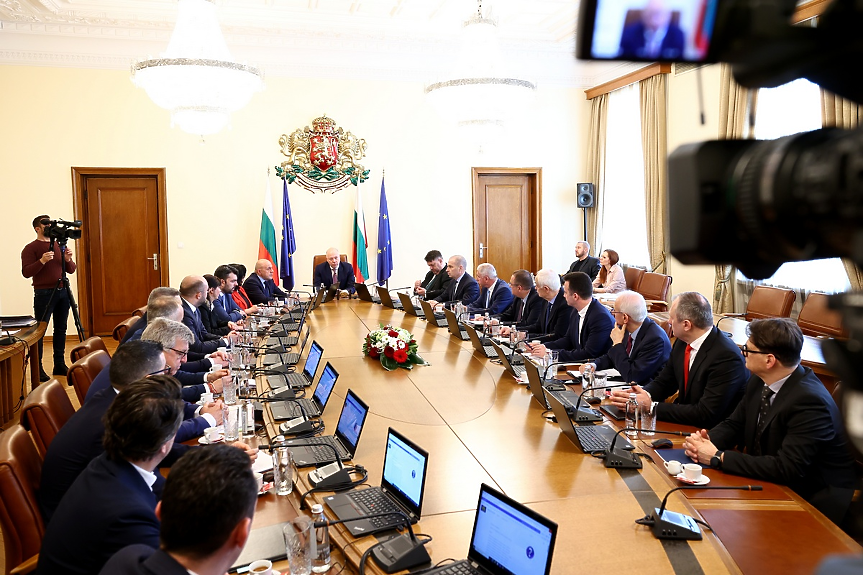 Правителството одобри над 121 млн. лева разходи