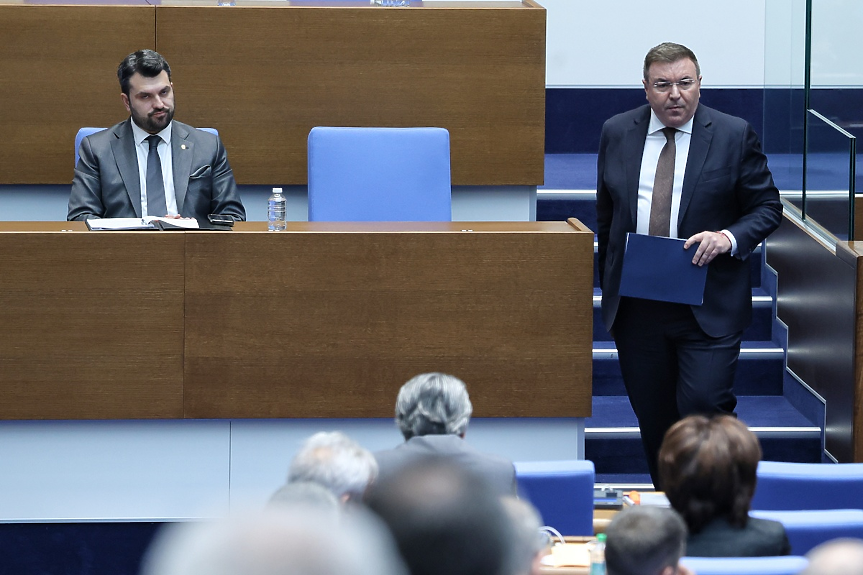 ГЕРБ към ПП-ДБ: С кого ще управлявате? С кого ще ни свалите?