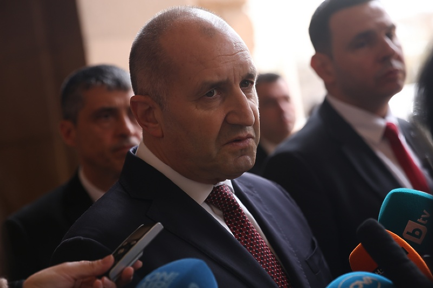 Радев: Архитекти на управляващото мнозинство са Борисов и Пеевски