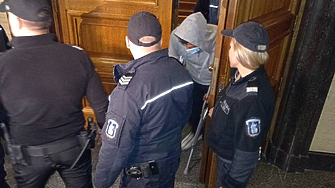 Мъжът, нападнал метеоролозите на Мургаш, избяга от болницата в Курило. По-късно го задържаха