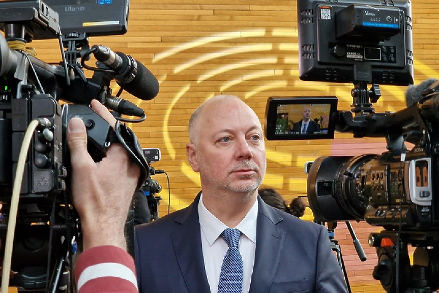 Премиерът Росен Желязков ще участва в срещата за Украйна в Париж
