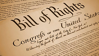 Тръмп: Не знам дали трябва да спазвам Конституцията