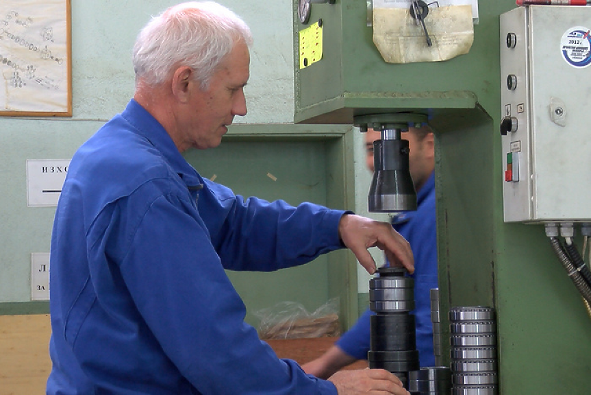 Къде е преработващата промишленост?