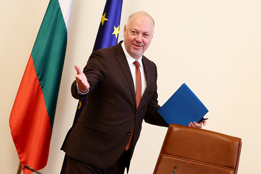 Още 190 млн. лв. за небитовите клиенти на ток одобри МС