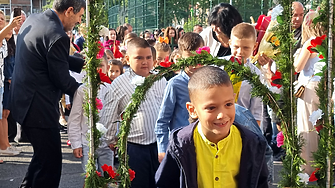 Следващото какво ще е - мъжки и женски гимназии?